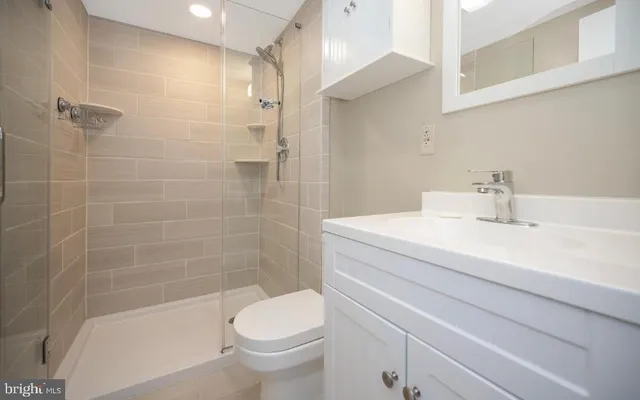 $1,850 | 6507 Byron Avenue, Springfield, VA 22150