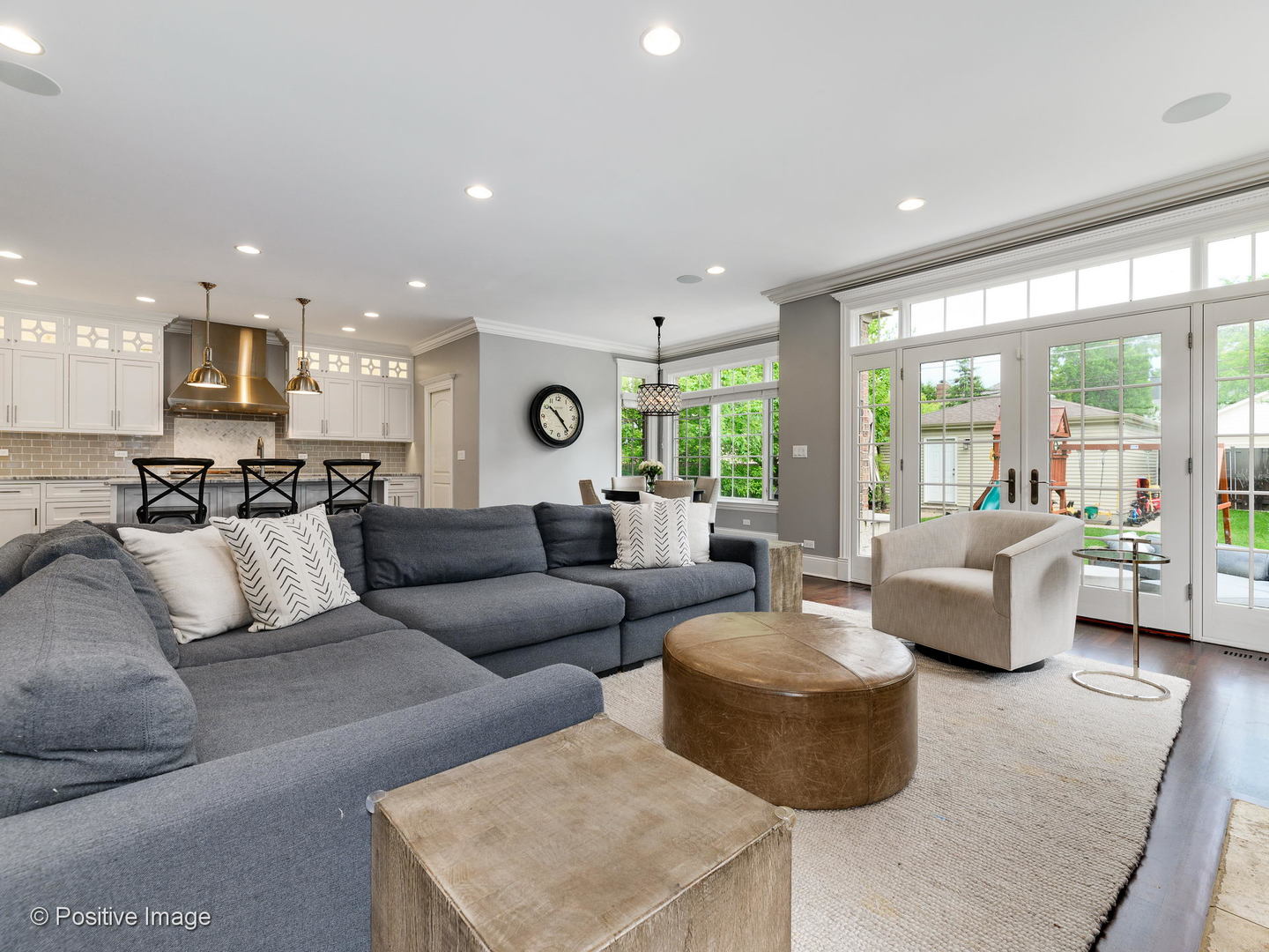 1041 Oak Street Winnetka, IL 60093 - Photo 10 of 32