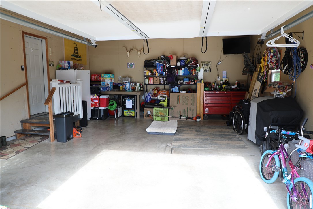 7422 Robinson Road Throop, NY 13021 - Photo 5 of 50