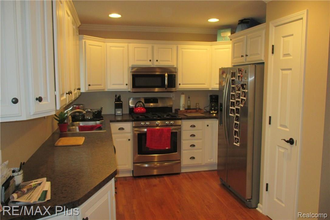 2187 North Irish Road Davison, MI 48423 - Photo 4 of 47 IMG_2299.JPG