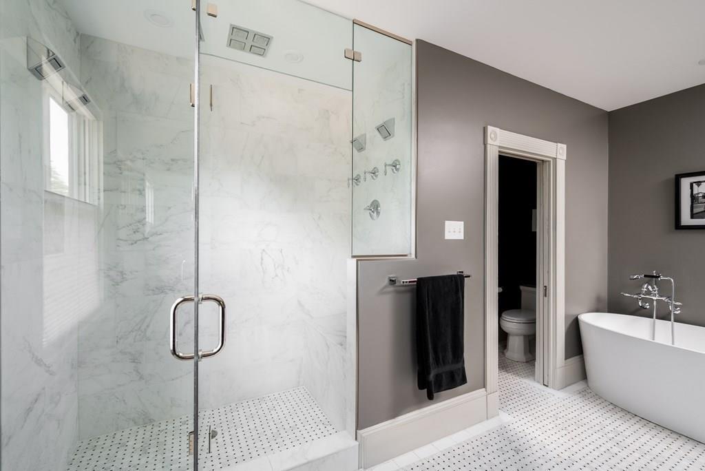 25 Barrington Road Boston, MA 02124 - Photo 18 of 39