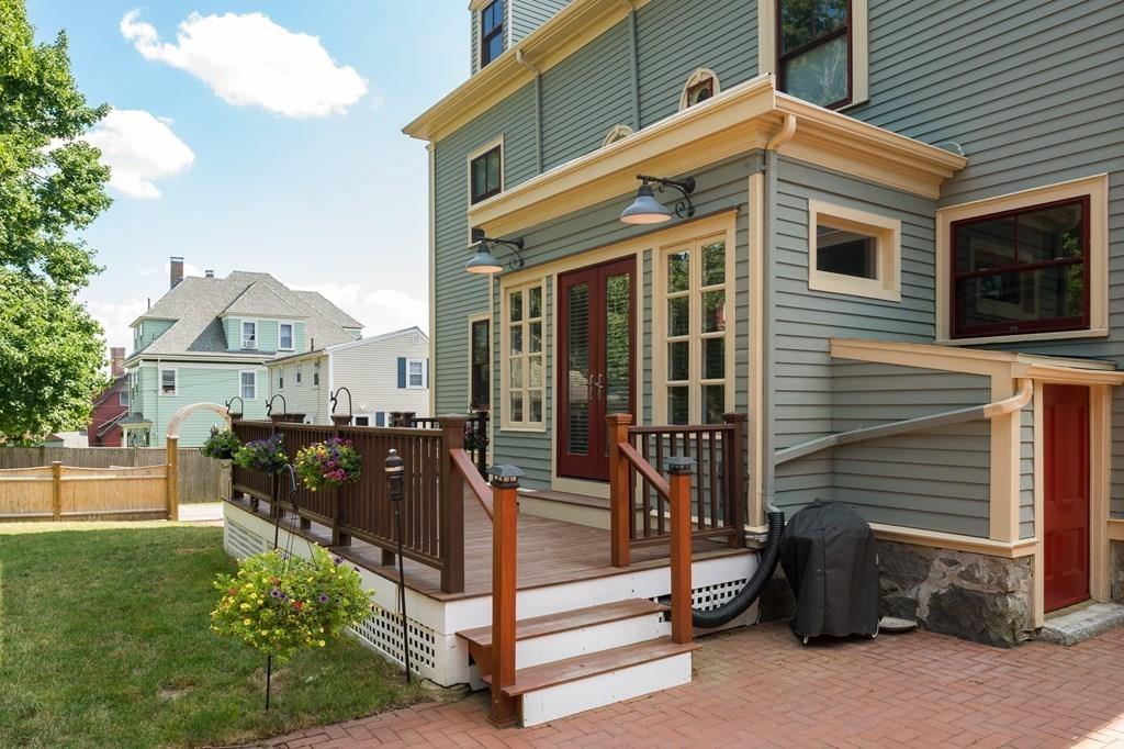 25 Barrington Road Boston, MA 02124 - Photo 34 of 39