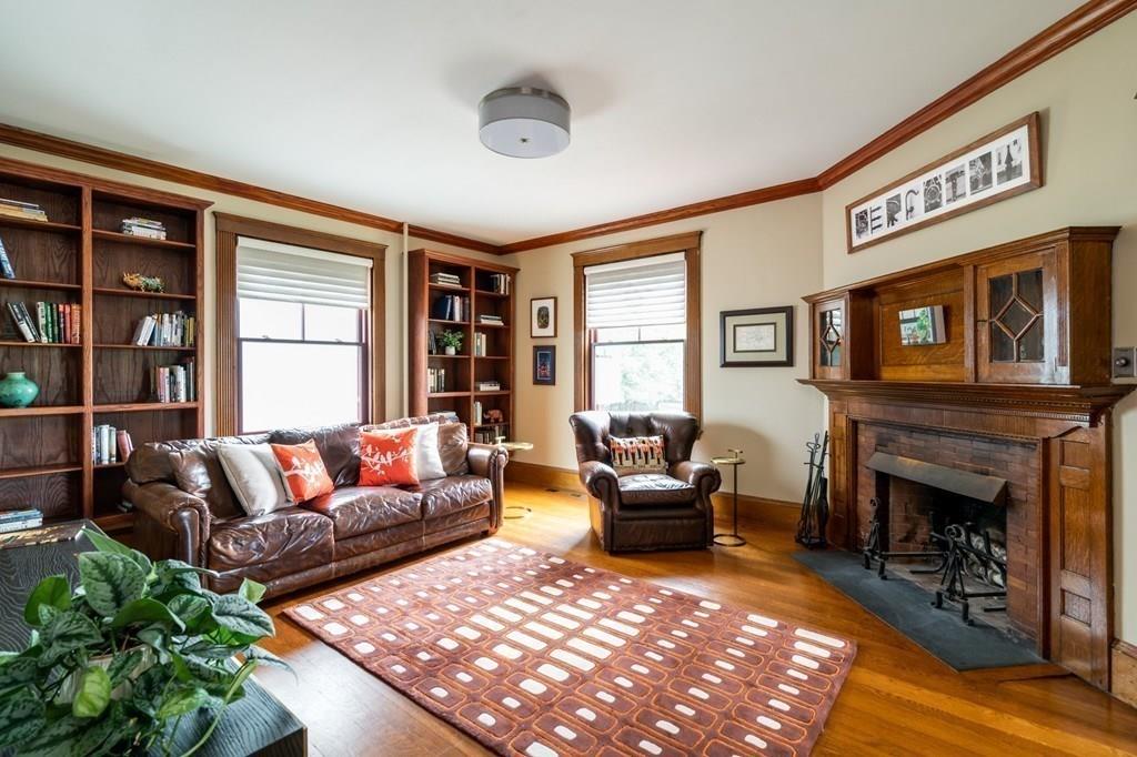 25 Barrington Road Boston, MA 02124 - Photo 9 of 39