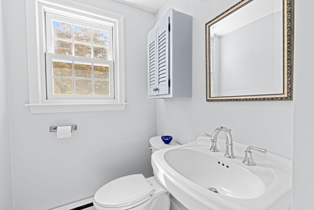28 Riverside Drive Norwell, MA 02061 - Photo 11 of 42 Gallery Image 11