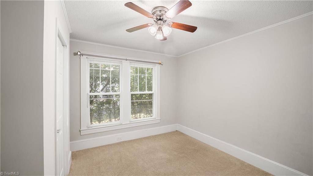 106 Northview Place High Point, NC 27263 - Photo 30 of 50