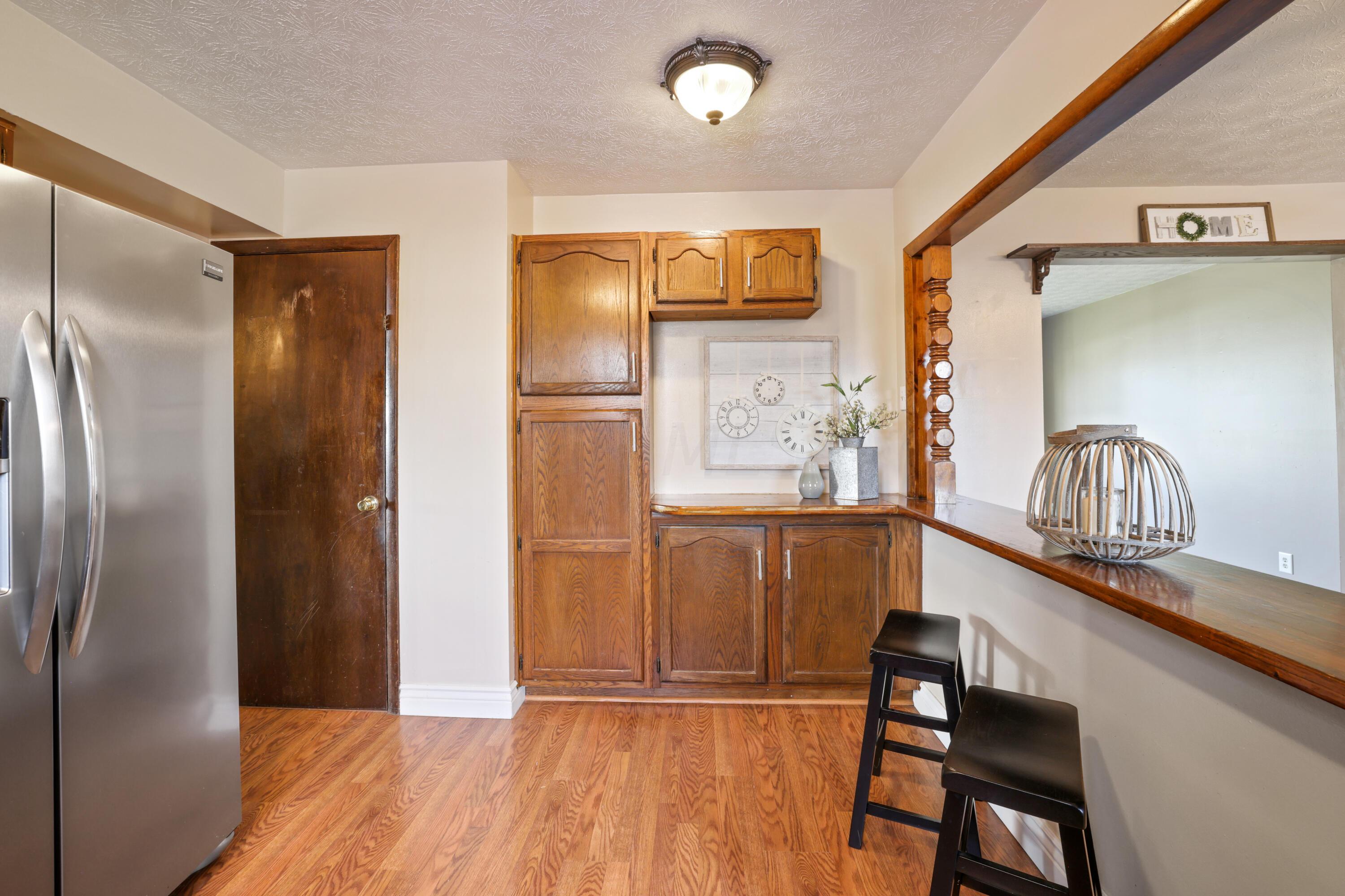 1725 Demorest Road Columbus, OH 43228 - Photo 31 of 75 Kitchen