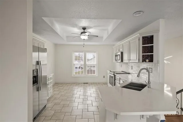 $325,000 | 747 East 124 Street, Kansas City, MO 64146