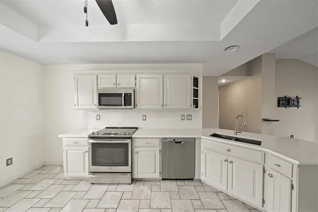 $325,000 | 747 East 124 Street, Kansas City, MO 64146