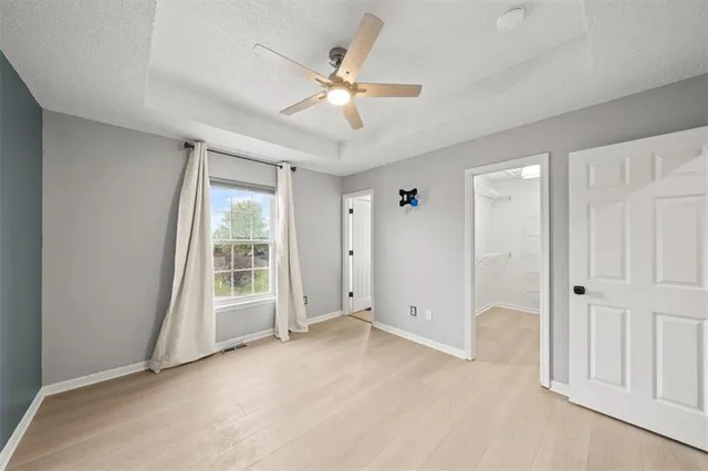 $325,000 | 747 East 124 Street, Kansas City, MO 64146