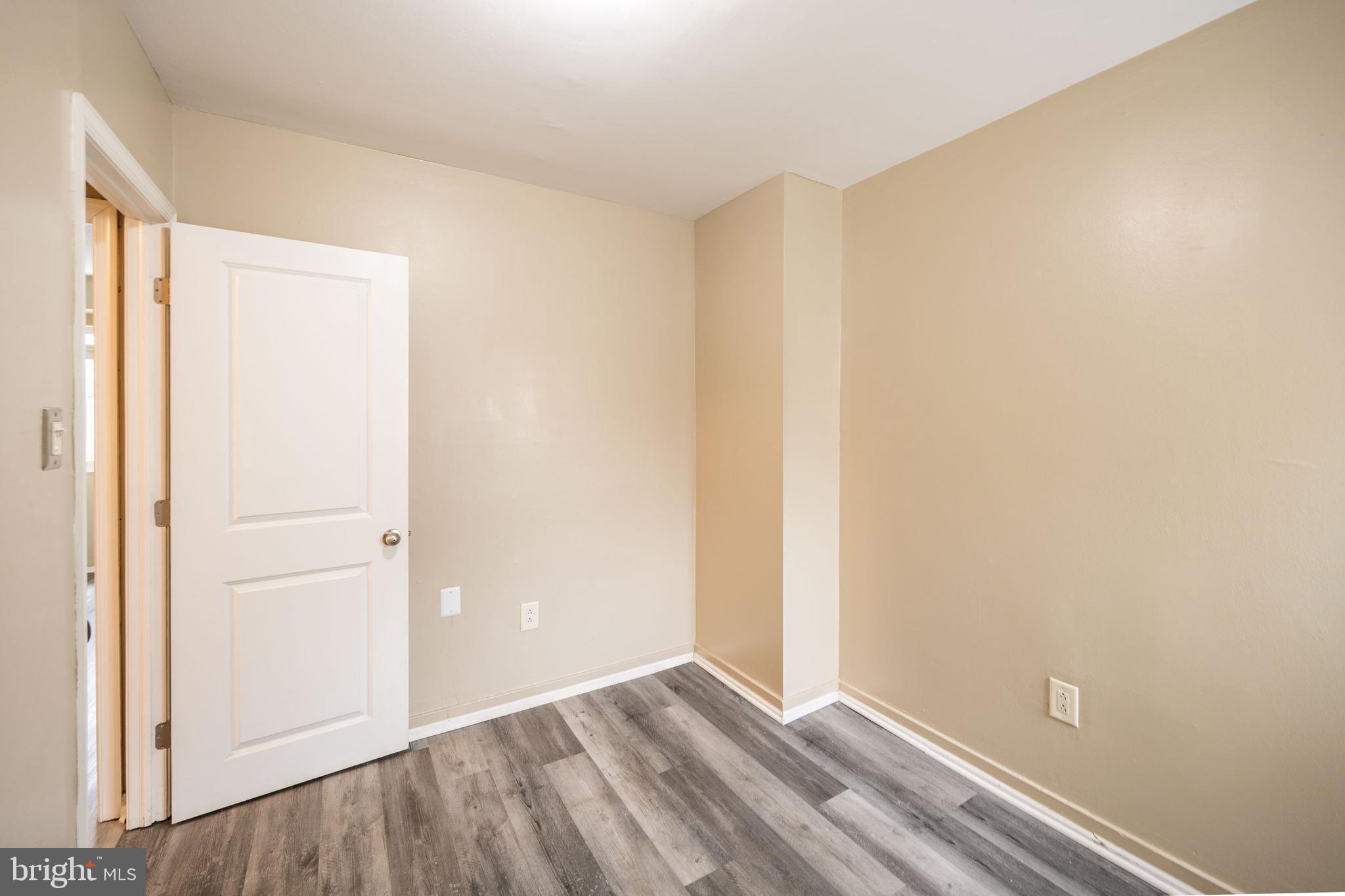 2220 Fitzwater Street, Unit 2 Philadelphia, PA 19146 - Photo 16 of 22