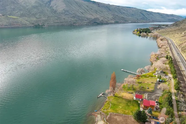 $885,000 | 151 Sweetwater Lane, Wenatchee, WA 98801