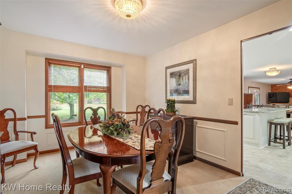23935 Drake Road Farmington, MI 48335 - Photo 24 of 70