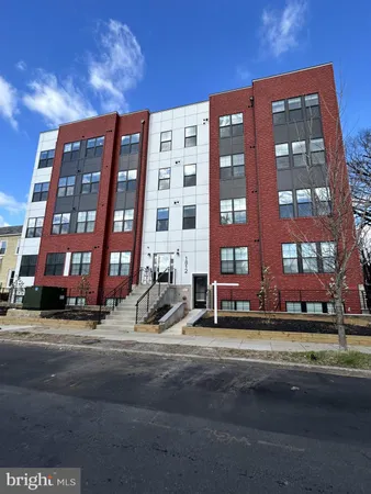 $290,000 | 1812 H Place Northeast, Unit B02, Washington, DC 20002