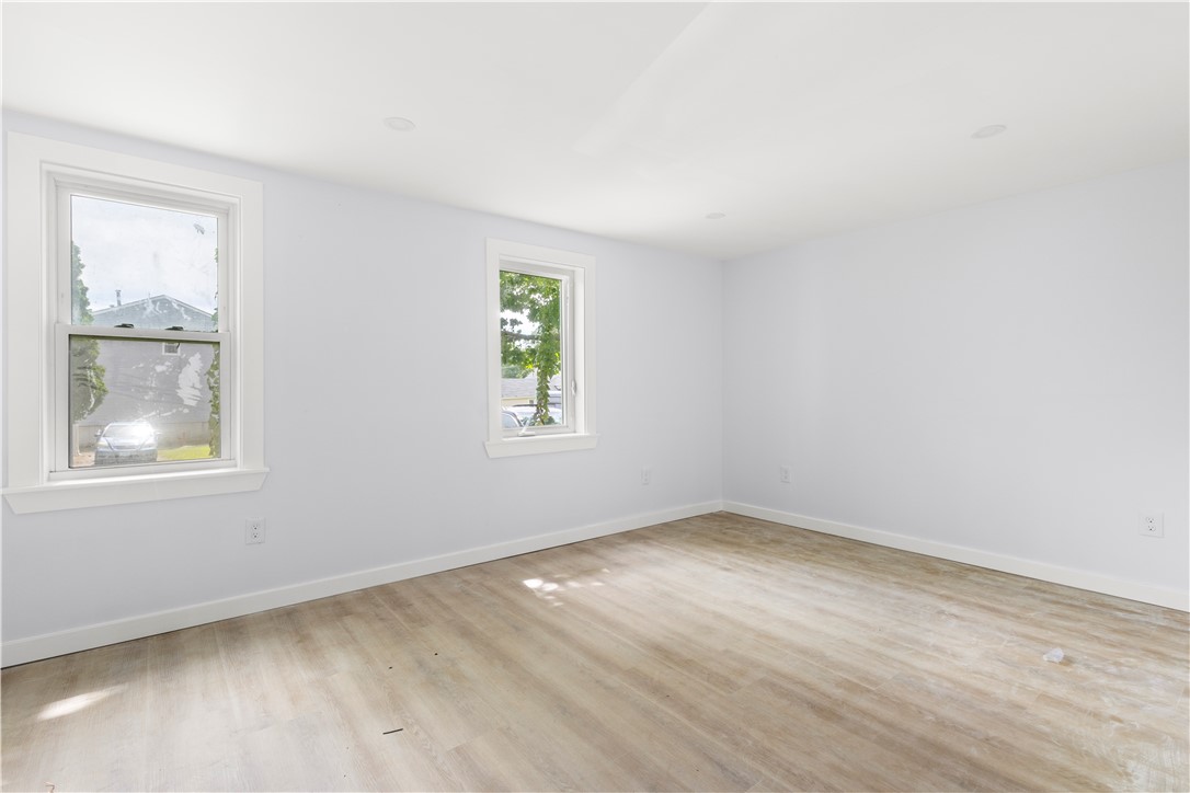 235 Main Street Cranston, RI 02831 - Photo 9 of 36
