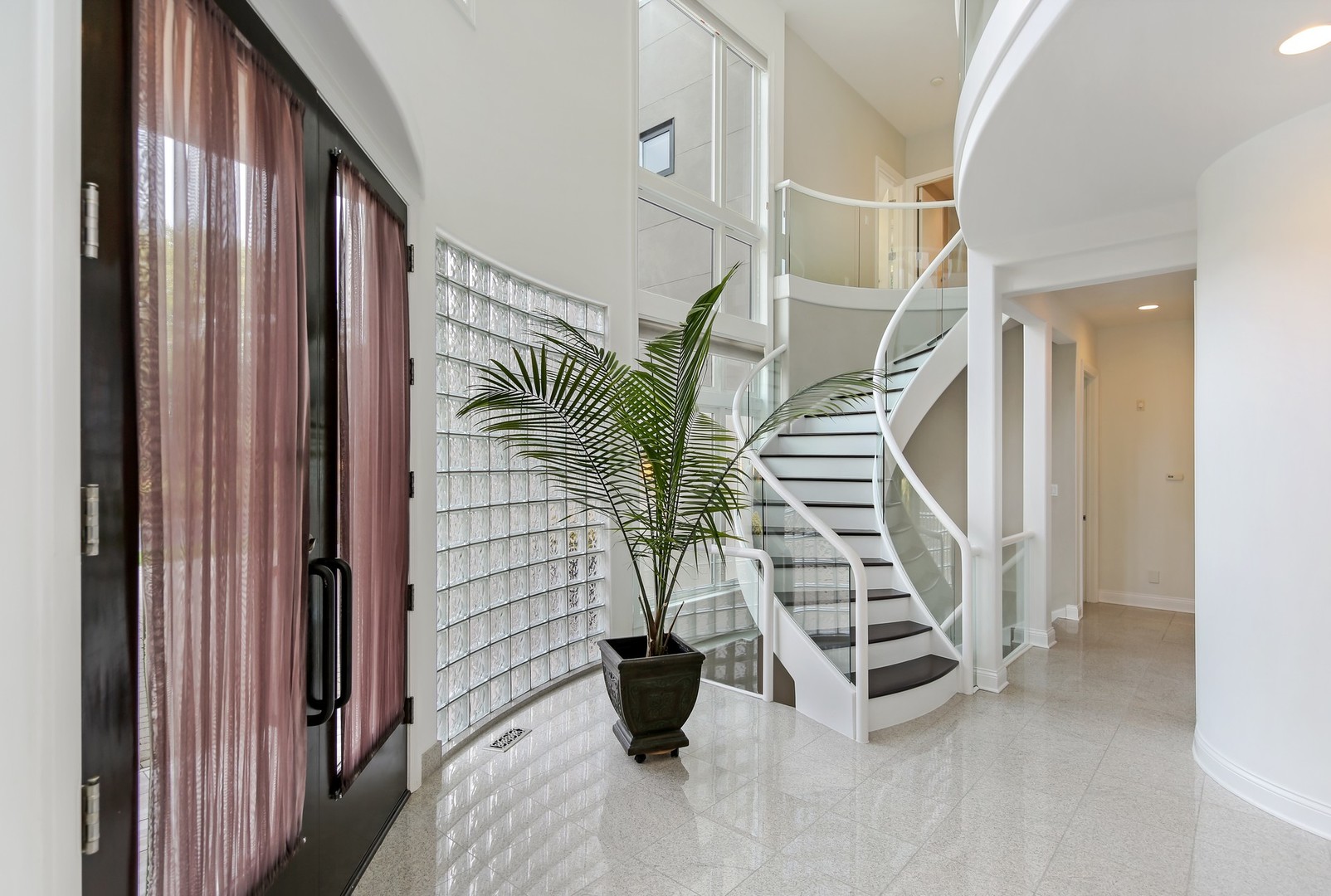 9515 Falling Waters Drive East Burr Ridge, IL 60527 - Photo 2 of 31