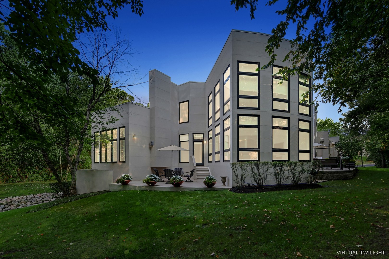 9515 Falling Waters Drive East Burr Ridge, IL 60527 - Photo 25 of 31