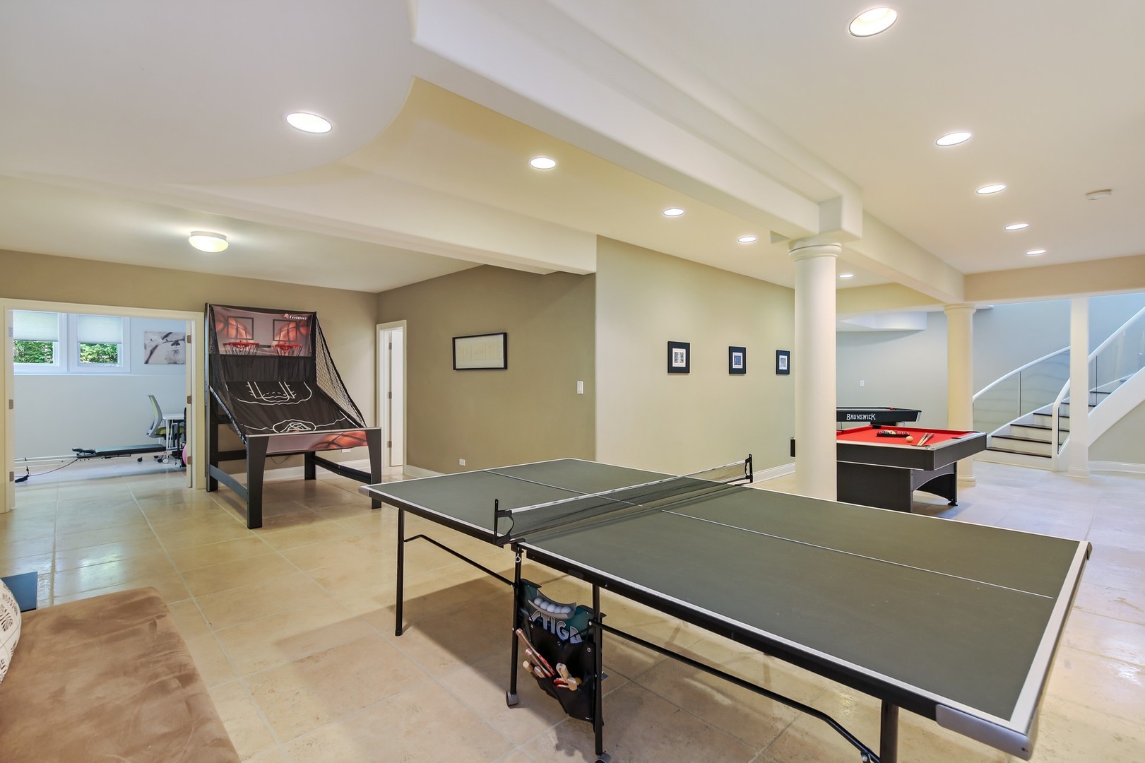 9515 Falling Waters Drive East Burr Ridge, IL 60527 - Photo 8 of 31