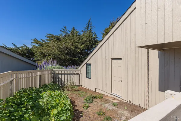 $999,000 | 19909 Heron Drive, Bodega Bay, CA 94923