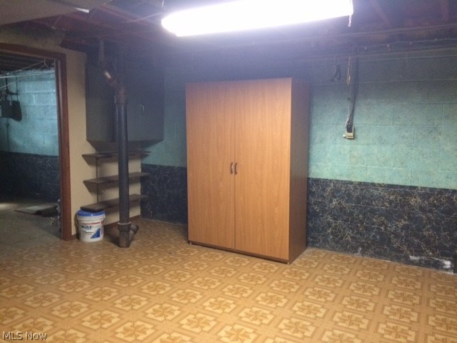 9712 David Road Cleveland, OH 44125 - Photo 14 of 22 Other (lower level - 13 x 15)