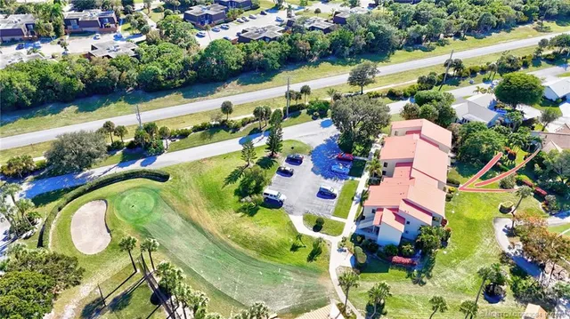 $2,200 | 5111 Southeast Miles Grant Road, Unit 103, Stuart, FL 34997