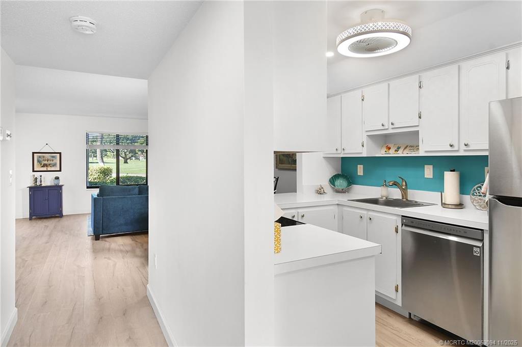 5111 Southeast Miles Grant Road, Unit 103 Stuart, FL 34997 - Photo 6 of 59