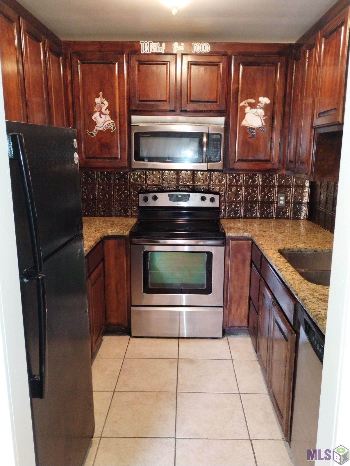 4555 Alvin Dark Avenue Baton Rouge, LA 70820 - Photo 5 of 26