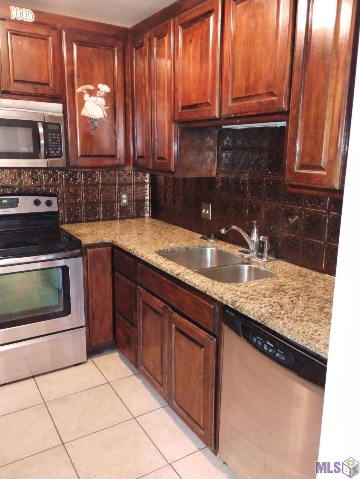 4555 Alvin Dark Avenue Baton Rouge, LA 70820 - Photo 6 of 26