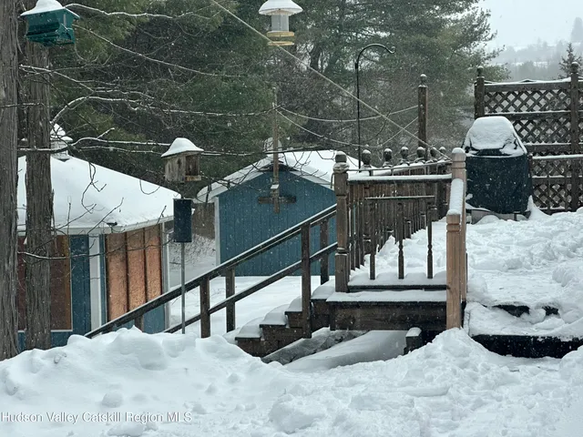 $289,900 | 2428 Indian Fields Road, Feura Bush, NY 12067