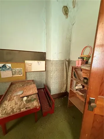 $69,000 | 601 6th Street, Blythedale, MO 64426