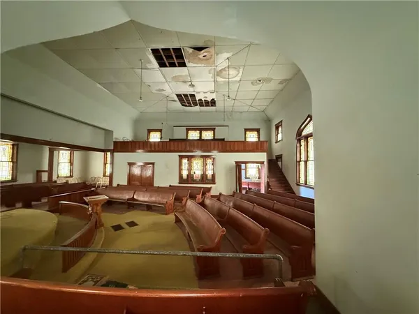 $69,000 | 601 6th Street, Blythedale, MO 64426