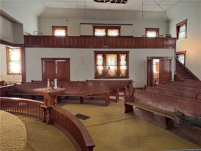 $69,000 | 601 6th Street, Blythedale, MO 64426