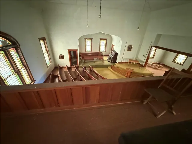 $69,000 | 601 6th Street, Blythedale, MO 64426