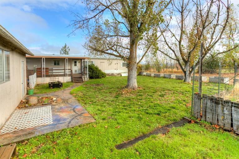 410 East Dutton Road Eagle Point, OR 97524 - Photo 19 of 24 Additional Photo