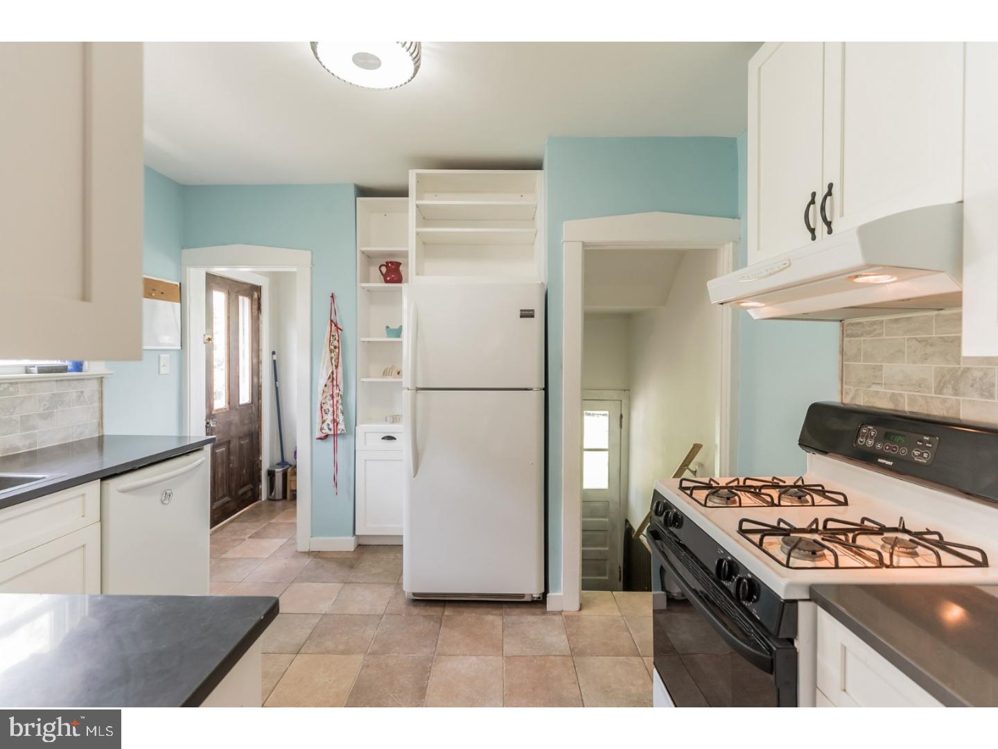 219 Princeton Road Audubon, NJ 08106 - Photo 7 of 22