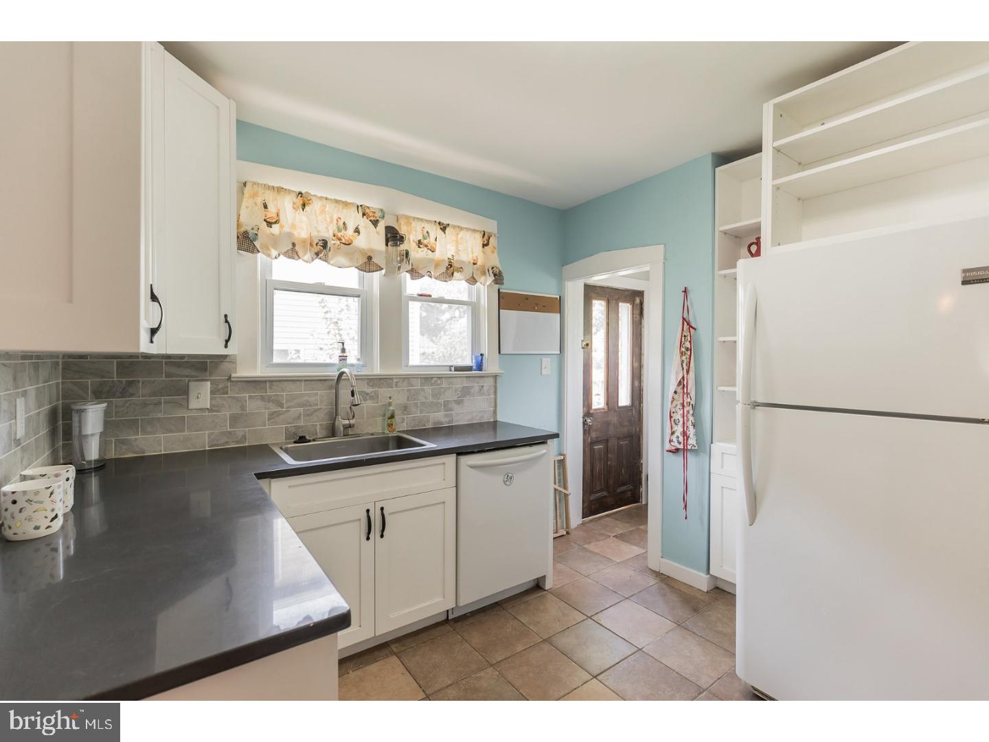 219 Princeton Road Audubon, NJ 08106 - Photo 10 of 22