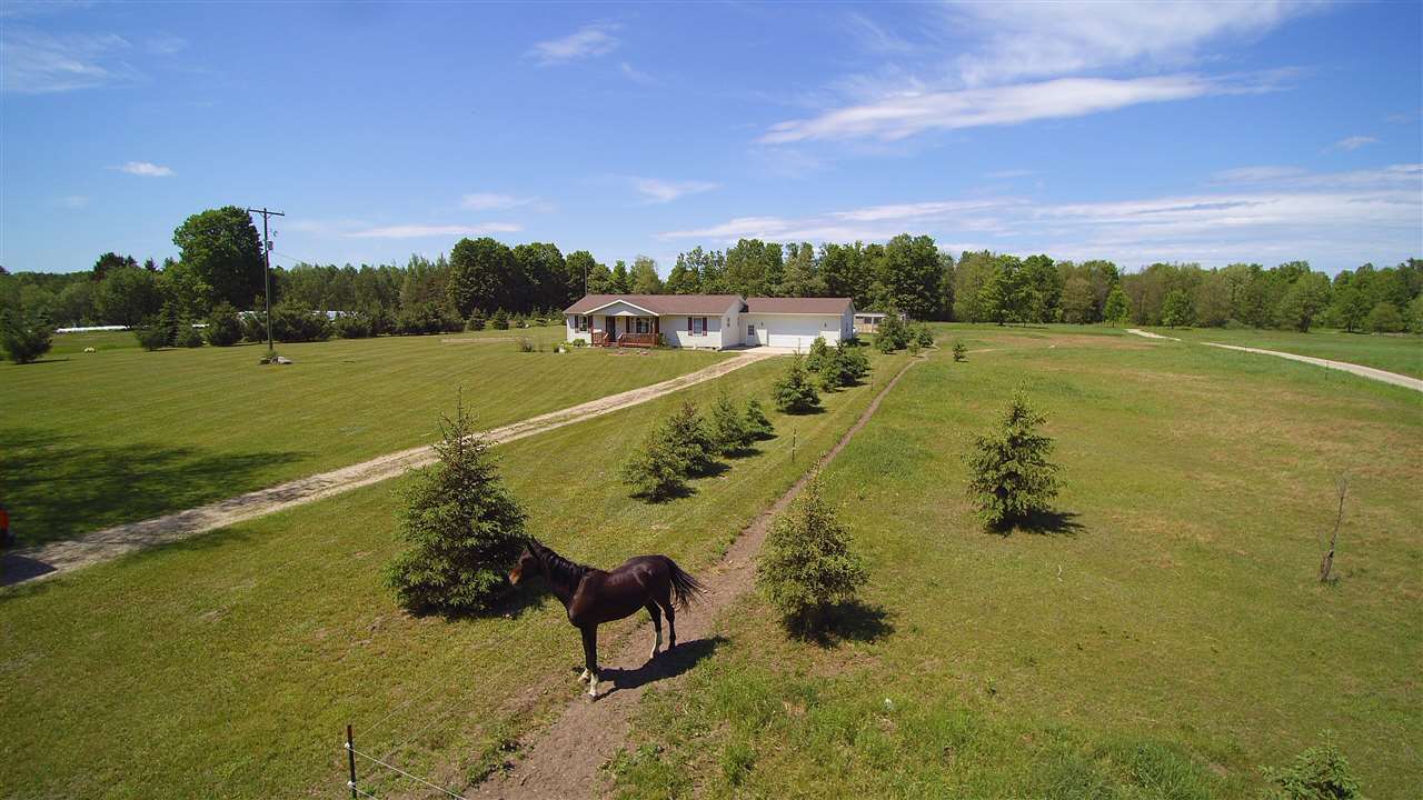 1930 West Cavanaugh Road McBain, MI 49657 - Photo 63 of 73 1851055-62.JPG