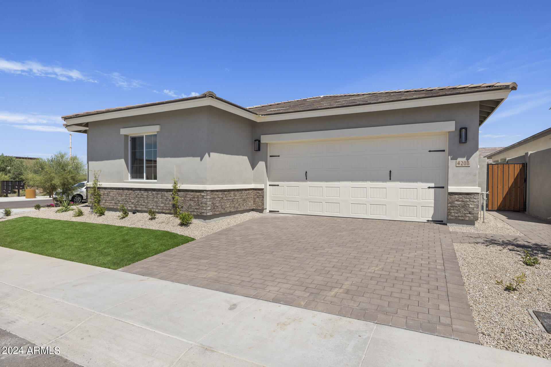 4208 East Via Dona Road Cave Creek, AZ 85331 - Photo 1 of 54 1-1