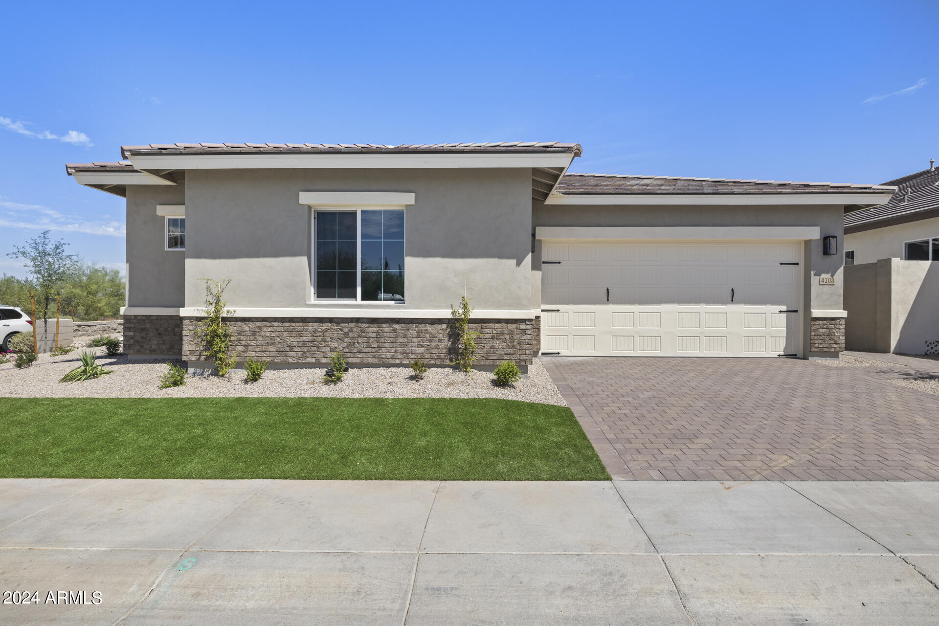 4208 East Via Dona Road Cave Creek, AZ 85331 - Photo 2 of 54 1-2
