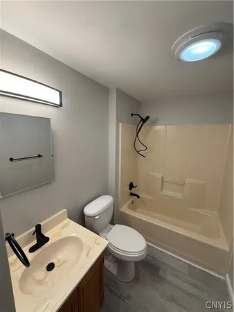 $1,800 | 22 Magnolia Road, Scriba, NY 13126