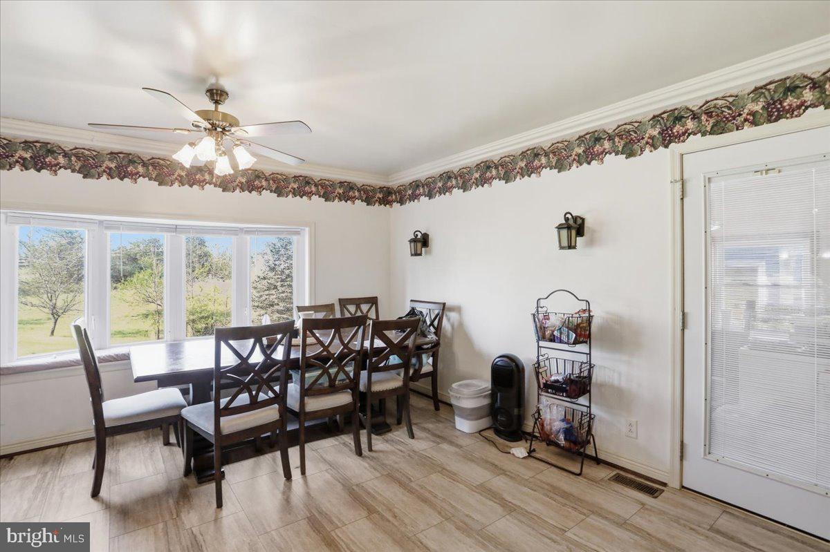 1264 Tearcoat Road Augusta, WV 26704 - Photo 14 of 43
