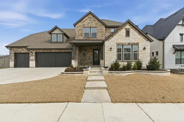 $889,000 | 2024 Gathering Trail, Argyle, TX 76226