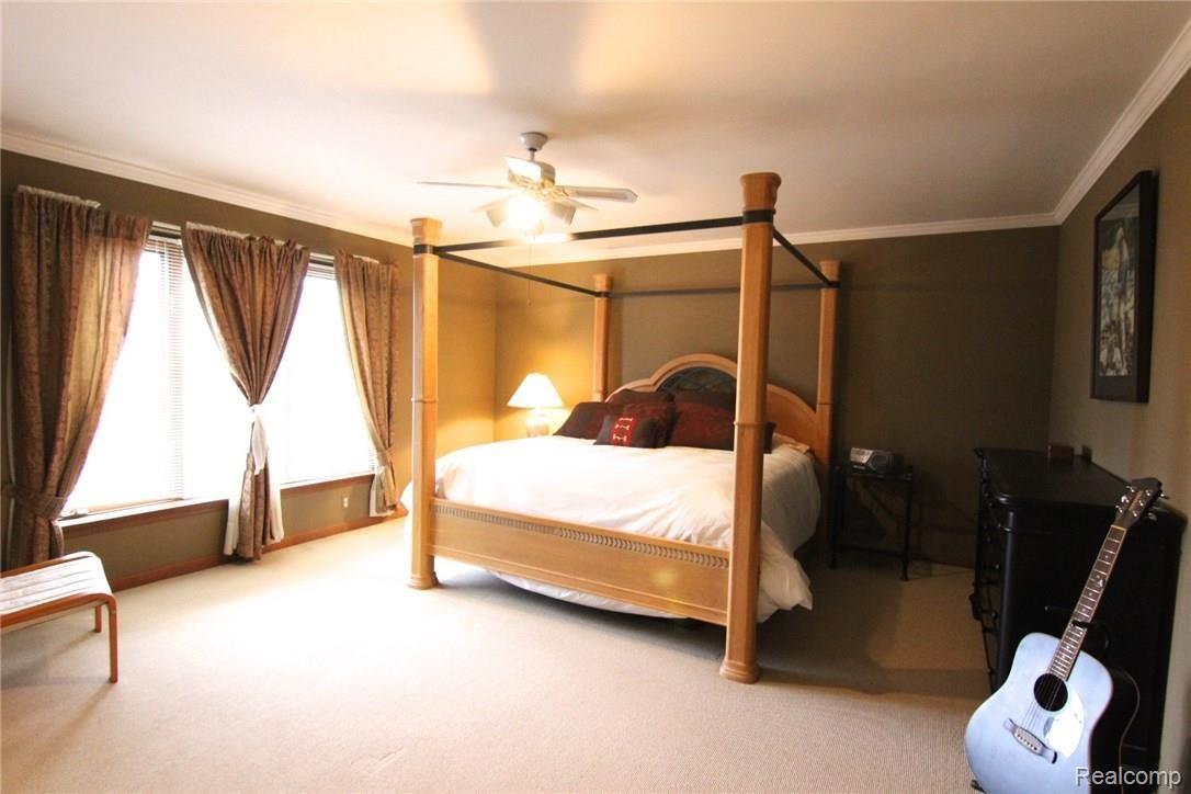 3033 Kilburn Road West Rochester, MI 48306 - Photo 20 of 52 IMG_7805.JPG
