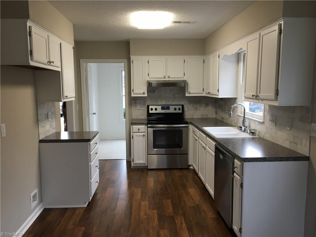 523 Apple Ridge Road Greensboro, NC 27406 - Photo 2 of 8 Gallery Image 2