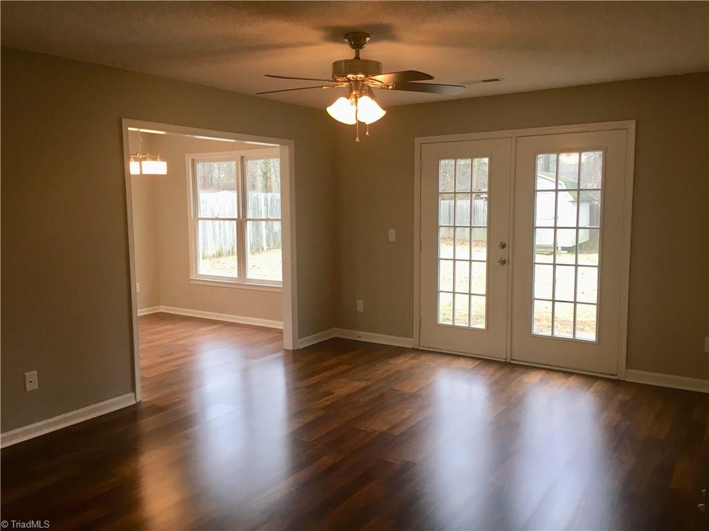 523 Apple Ridge Road Greensboro, NC 27406 - Photo 4 of 8 Gallery Image 4