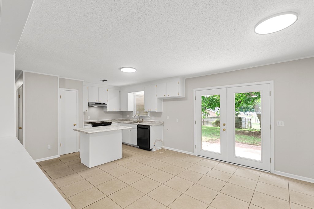 107 Woodcliff Road Dothan, AL 36303 - Photo 19 of 33 Gallery Image 19