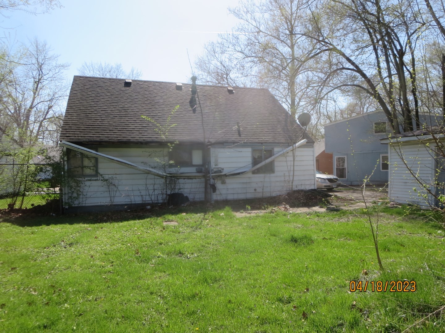 8 Allegheny Court Park Forest, IL 60466 - Photo 1 of 12 a front view of a house with a yard