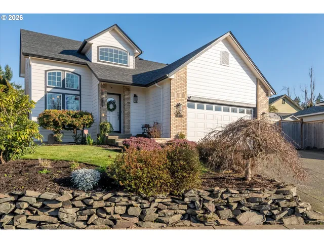 $545,900 | 2309 35th Street, Springfield, OR 97477