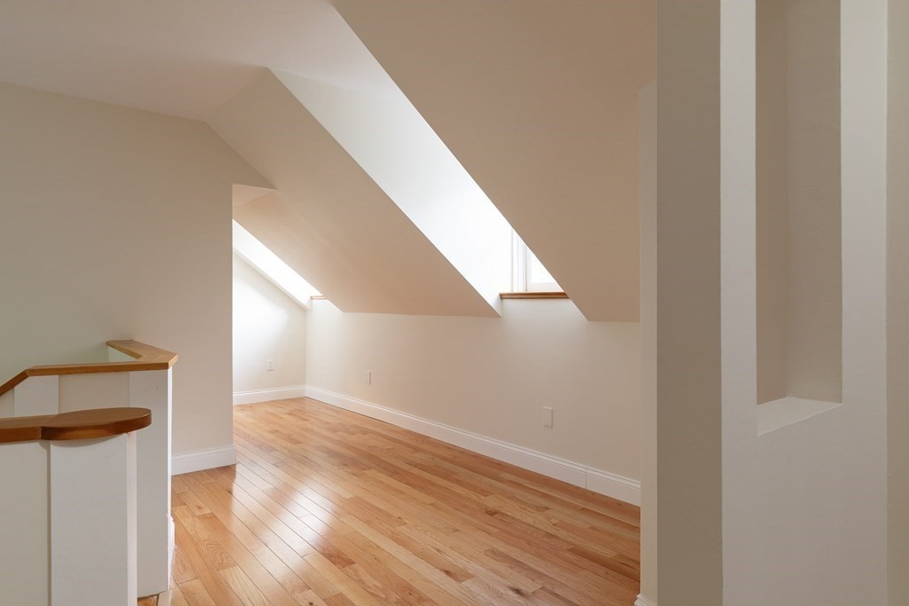 92 Maynard Road Sudbury, MA 01776 - Photo 23 of 42