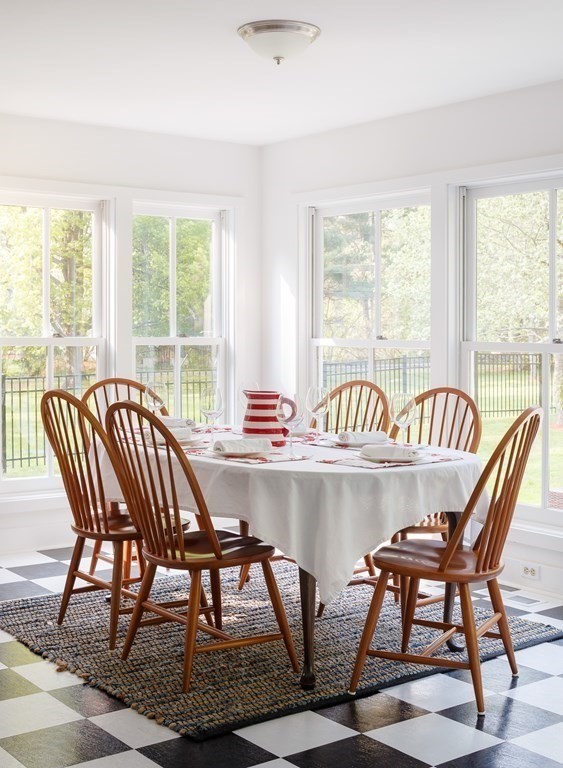 92 Maynard Road Sudbury, MA 01776 - Photo 9 of 42