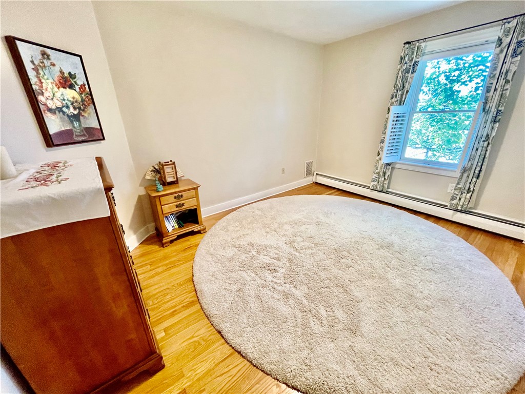 60 Beach Street Westerly, RI 02891 - Photo 23 of 36 3rd bedroom